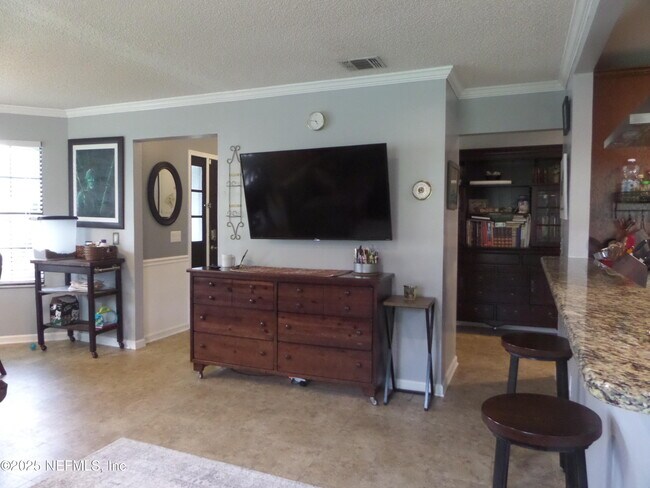 Building Photo - 386 Hickory Hollow Dr