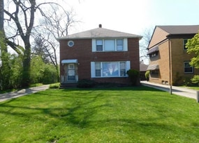 Building Photo - 2612 Warrensville Center Rd