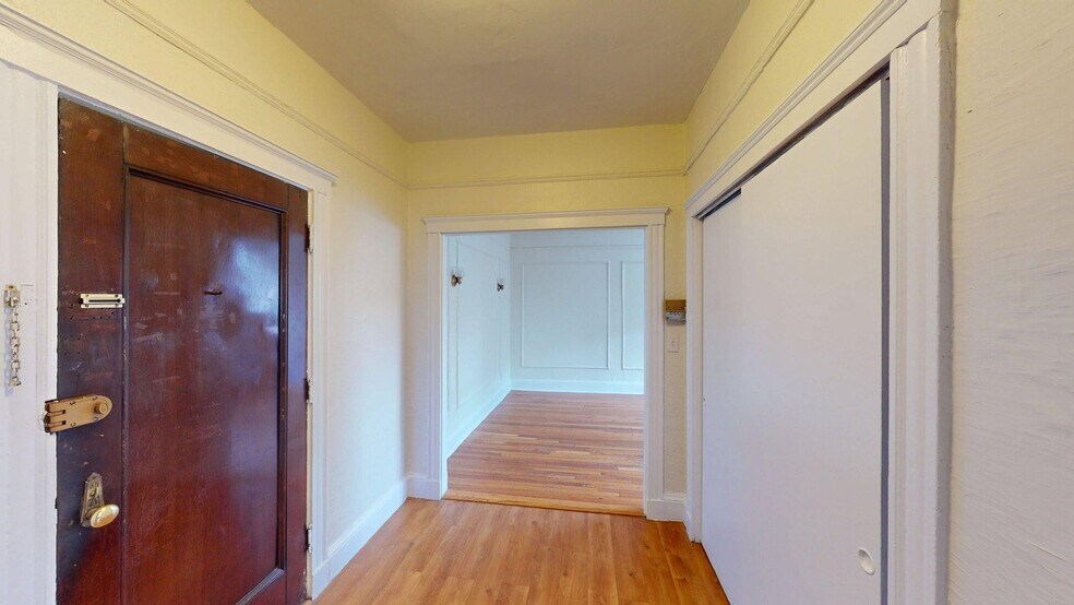 Building Photo - 66 Chiswick Rd