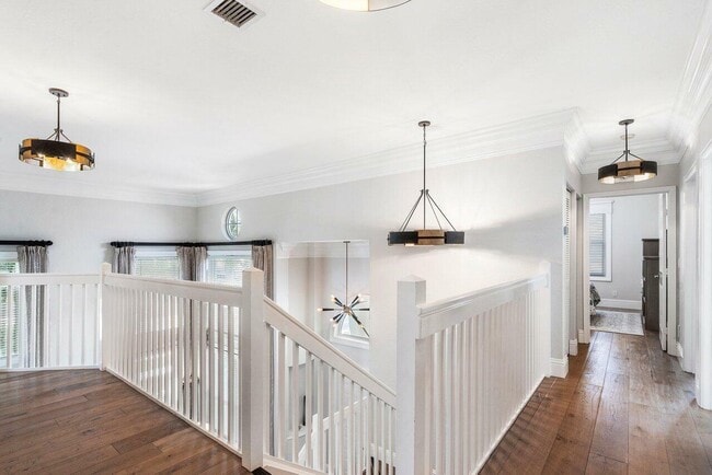 Building Photo - 5642 Via De La Plata Cir