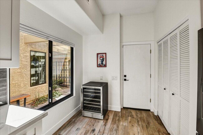 Building Photo - 4830 N 65th St