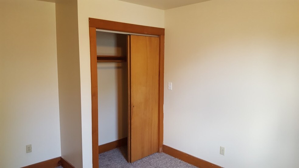 BEDROOM 2 - 55 E Courtney St