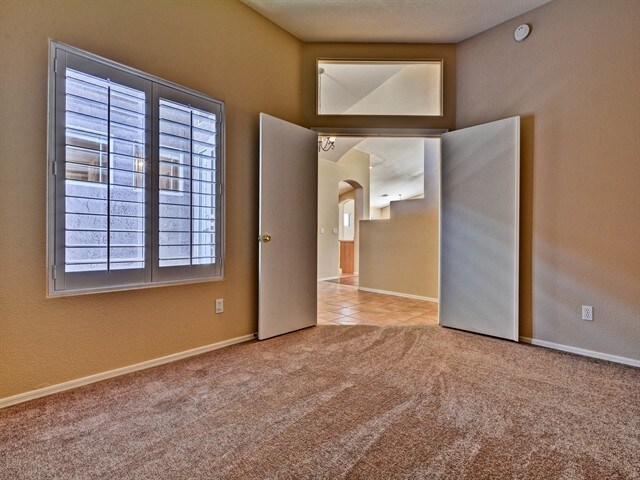 Building Photo - 1751 W Amberwood Dr