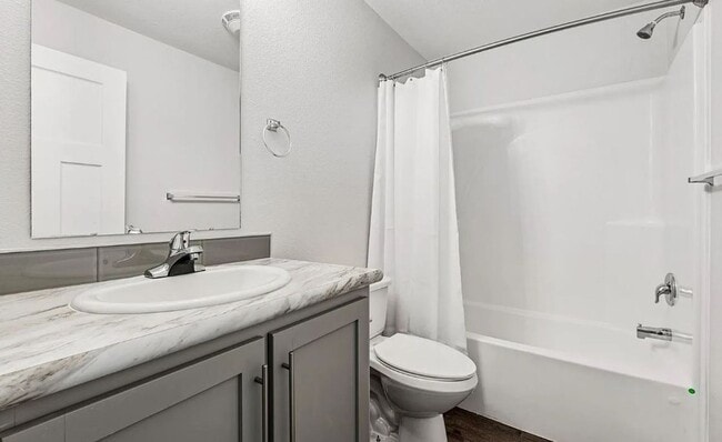 Building Photo - Stunning new home featuring 3 bedroom and ...