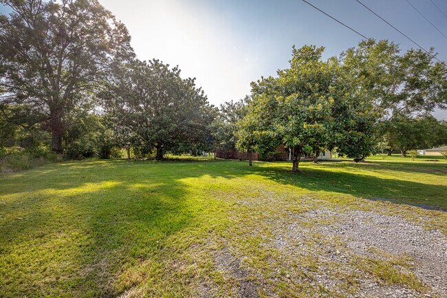 Building Photo - 5836 Slater Cir