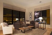 Building Photo - Absolutely Gorgeous 2 BR, 2 BA Condo Just ...