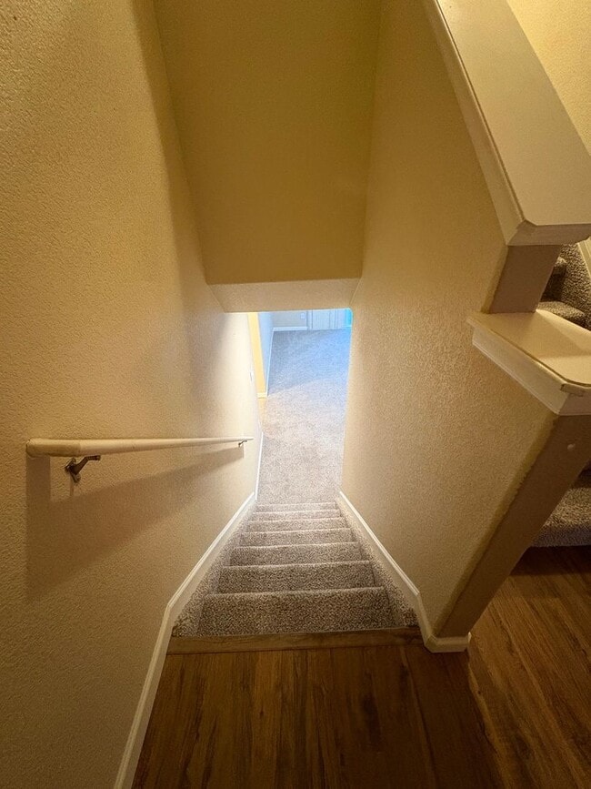 Building Photo - Lovely 3 bedroom/3 car tandem garage home in Lorson Ranch