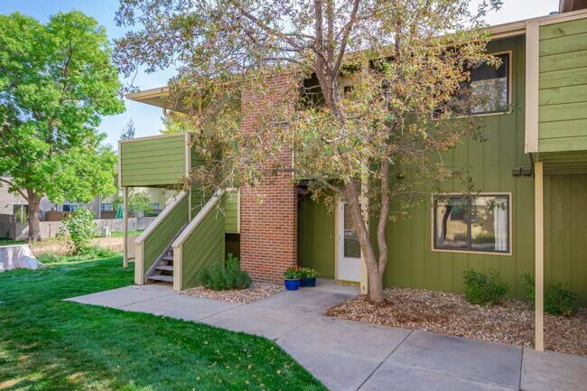 Building Photo - 1410 Bacchus Dr