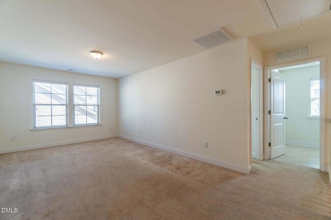 Building Photo - 508 Eagles Wy