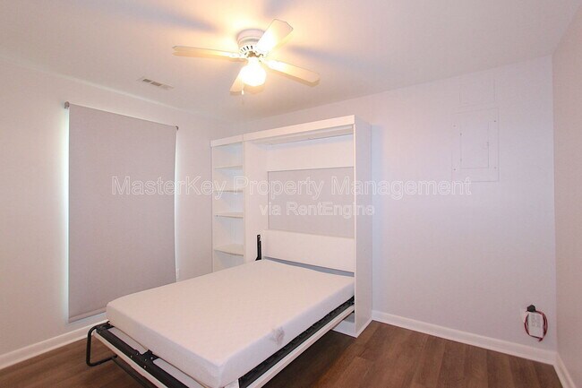 Building Photo - 1610 Burnley Dr
