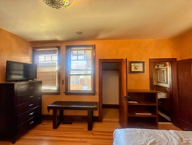 Building Photo - FURNISHED Short Term approved-Gorgeous 4 bed historic home in downtown GJ