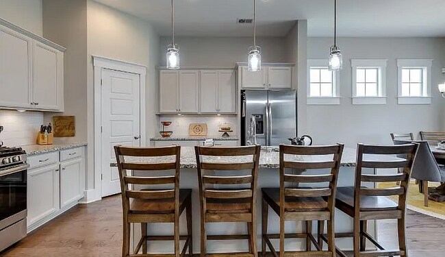 Building Photo - Spacious 3BR/2BA Home in Desirable Simpsonville Location – Available Now!