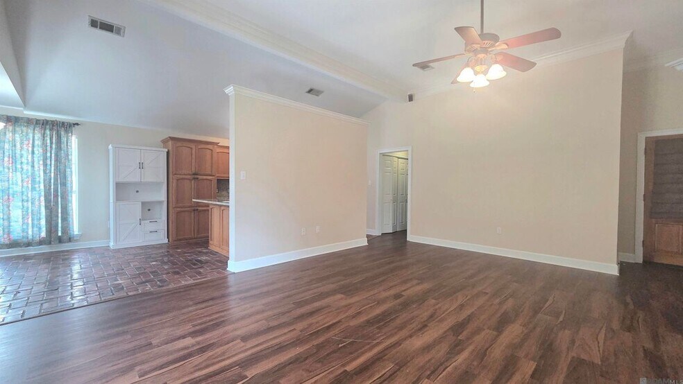Building Photo - 17656 Chasefield Ave