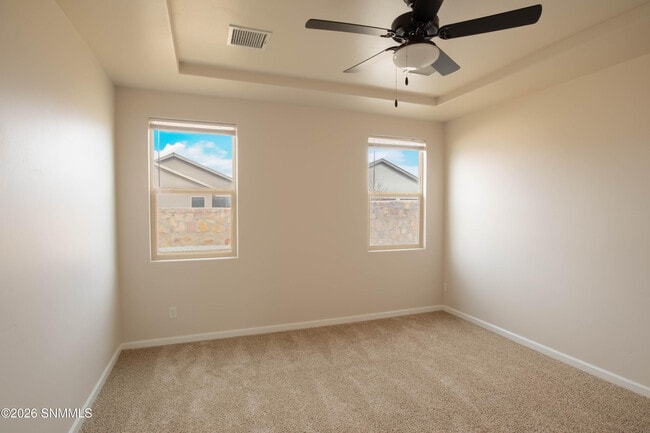 Building Photo - 4709 Elsinore Ave