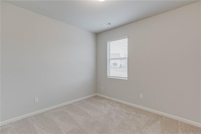 Building Photo - 6767 Scarlet Oak Way