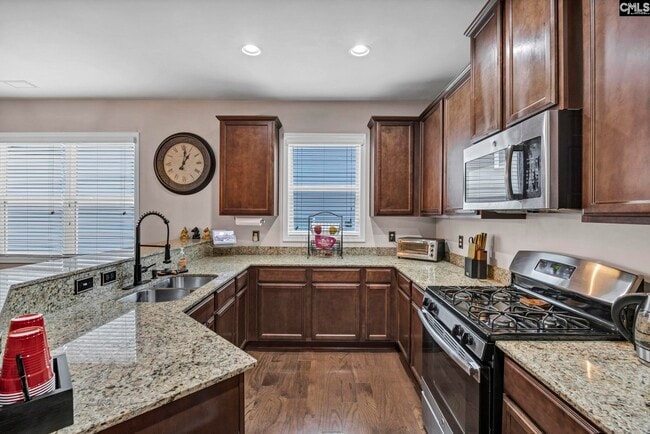 Building Photo - 349 Gracemount Ln