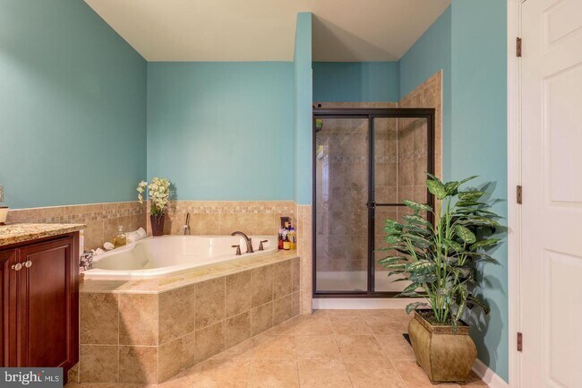 Building Photo - 1205 Preakness Ct