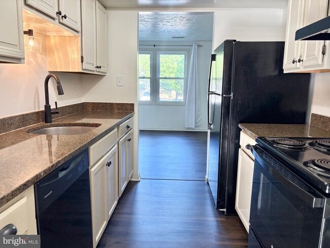 Building Photo - 19205 Misty Meadow Terrace