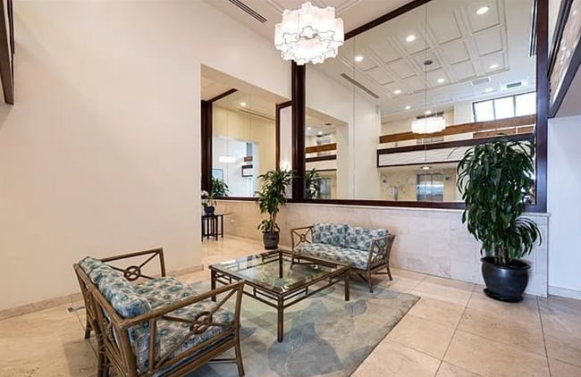 Building Photo - Luxury High-Rise Living with Panoramic Ocean Views at Yacht Harbor Towers