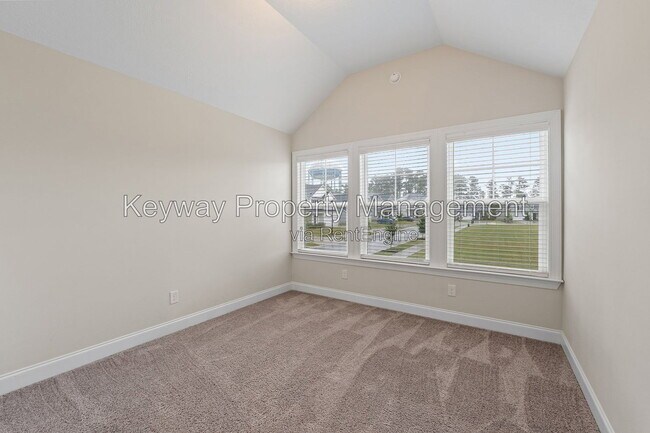 Building Photo - 904 Sandpiper Xing