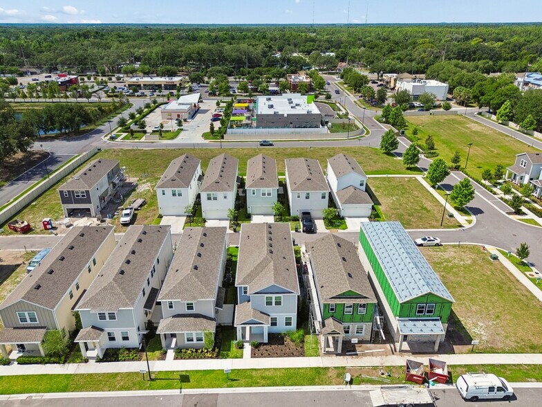 Building Photo - 2021 Amelia Bay Pl