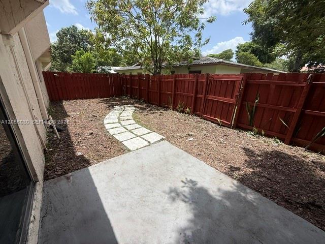 Building Photo - 3750 NW 115th Way