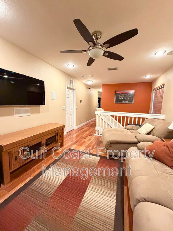 Building Photo - 17560 Brickstone Loop