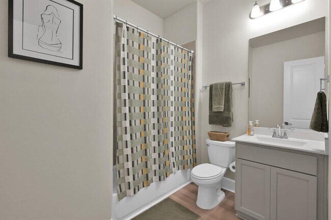 Building Photo - 10640 Red Tail Pl