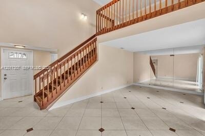 Building Photo - 1395 Cottonwood Cir