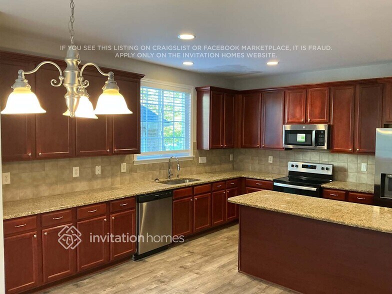 Building Photo - 716 Weathervane Dr