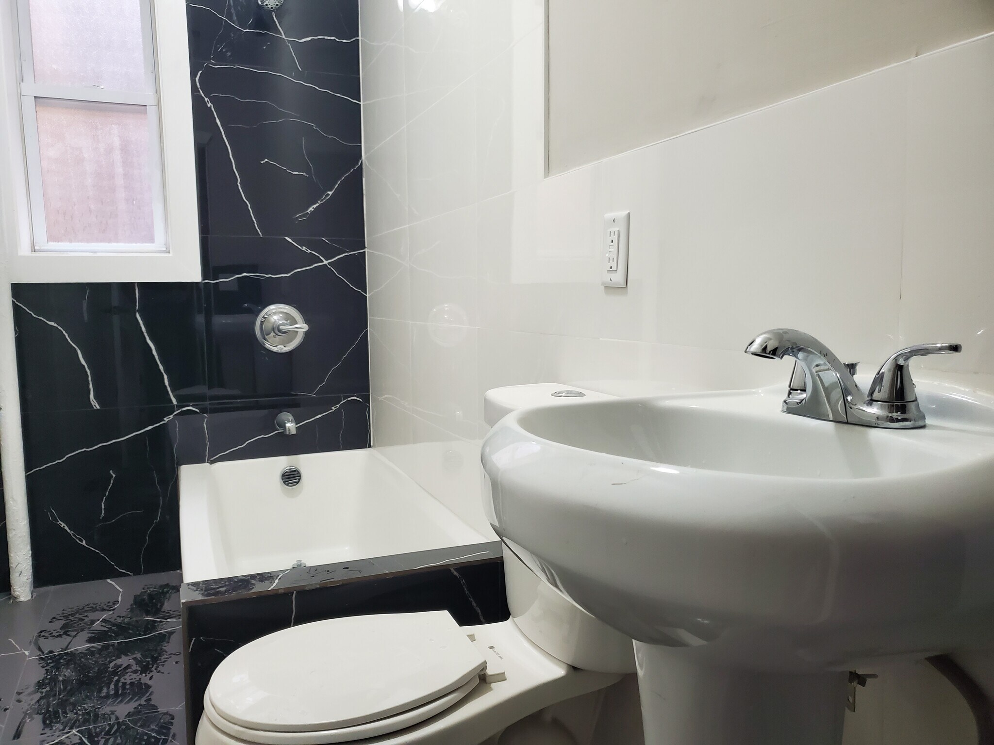 104 Belmont Ave 3A - 102 Belmont Ave