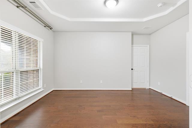 Building Photo - 12516 Maplecrest Dr