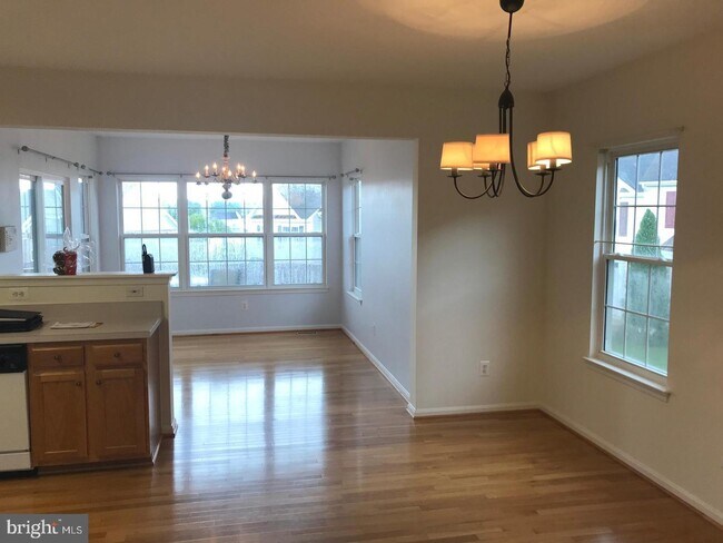 Building Photo - 11613 Amara Pl