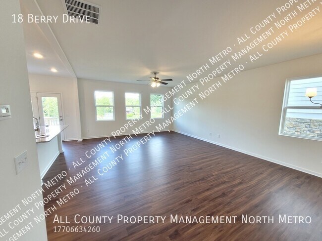 Building Photo - New 4BR/2.5BA Pet Friendly Dawsonville home