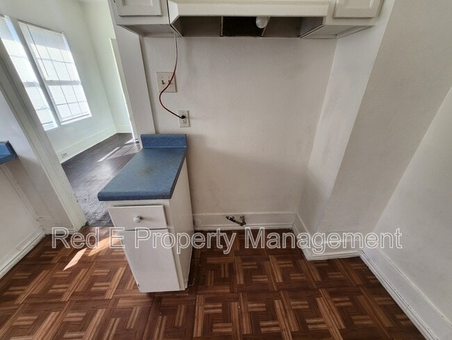 Building Photo - 304 Terrell Ave