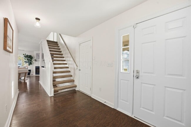 Building Photo - 5516 Baneberry Ave