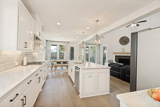 Building Photo - 4241 Mill Pond Dr