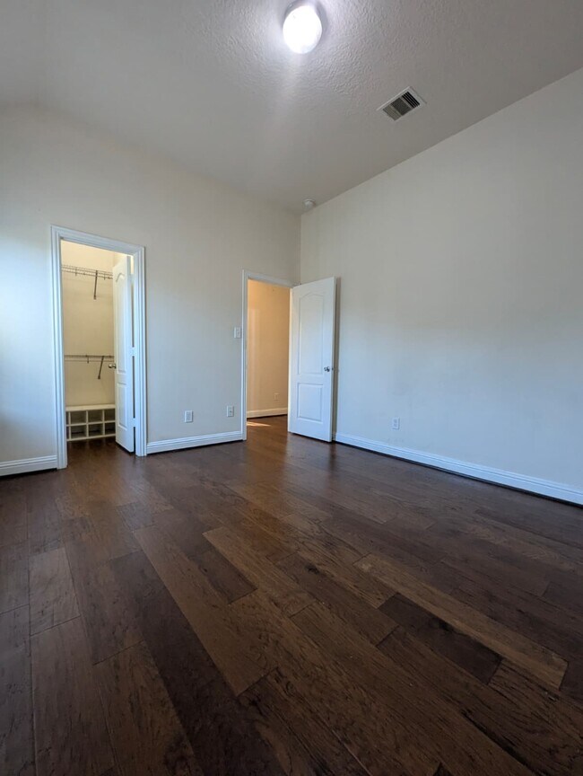 Building Photo - 18302 Wendy Glinn Way