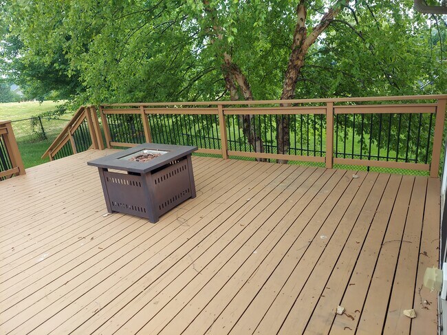 Building Photo - 5176 54th Ave NW