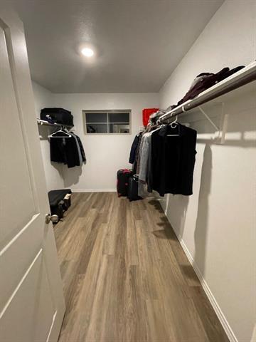 Building Photo - 844 Moonglade Rd