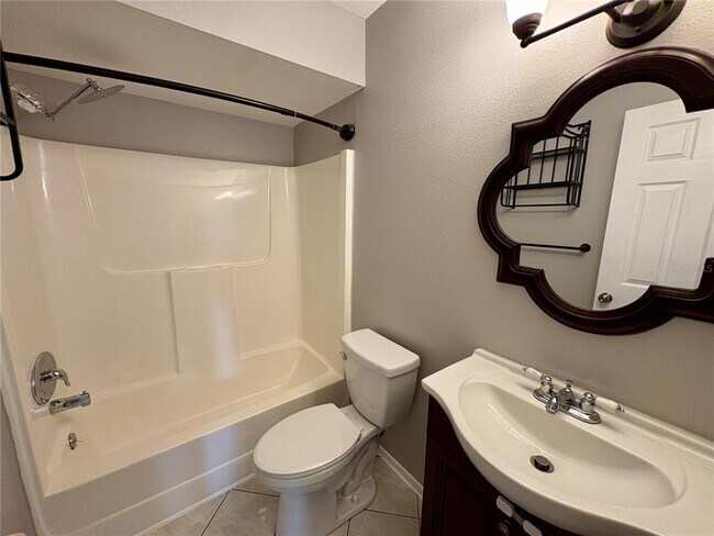 Building Photo - 1314 N Brink Ave