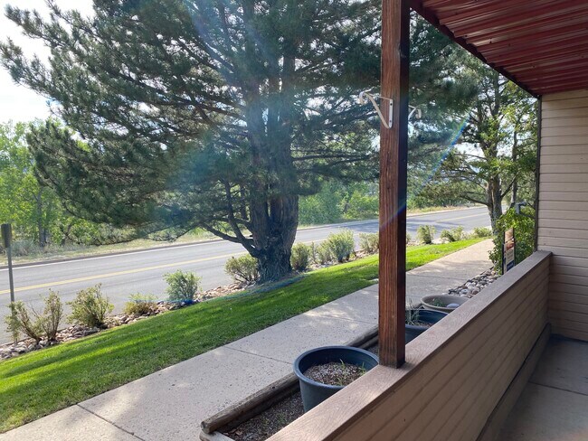 Spacious Balcony Overlooking the Rock - 697 Canyon Dr