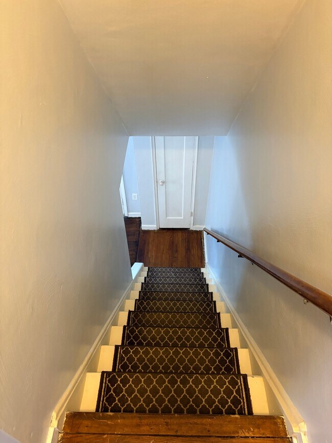 Building Photo - 46 Wenzell Pl