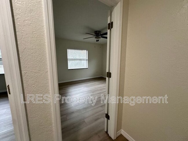 Building Photo - 37019 Pine Meadows Ln