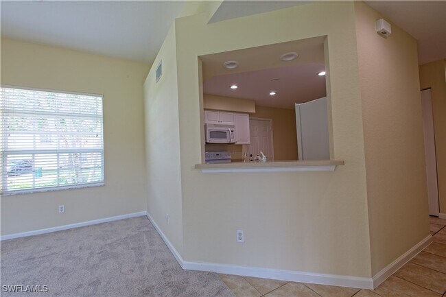 Building Photo - 25064 Peacock Ln