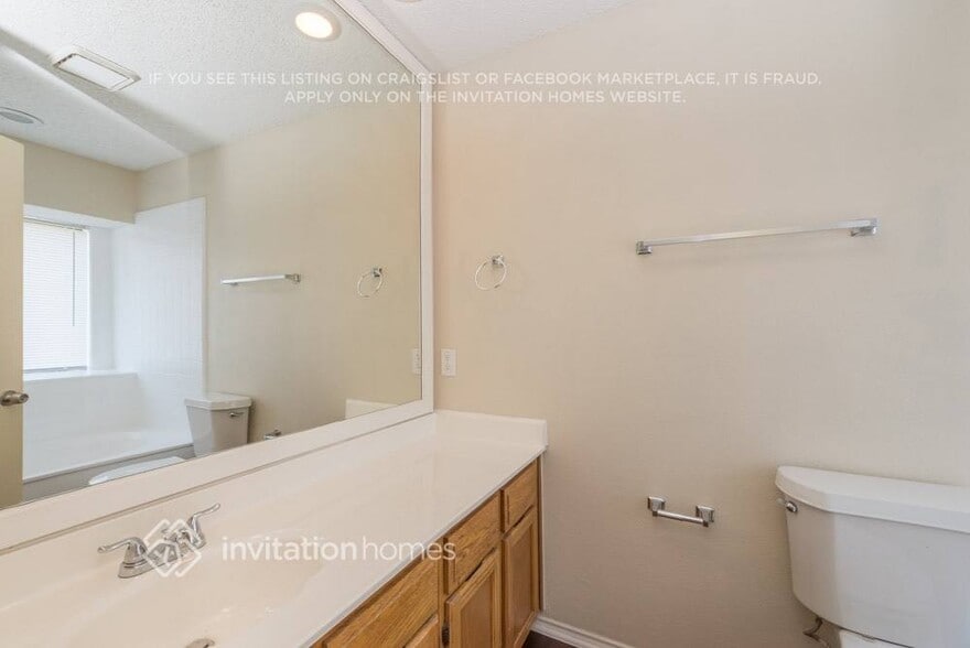 Building Photo - 6919 Cedar Knoll Dr