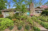 Building Photo - 201 Bowdoin Ave