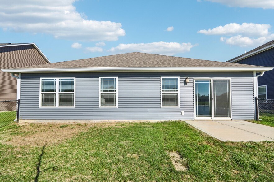 Building Photo - 604 Marsh Aster Dr