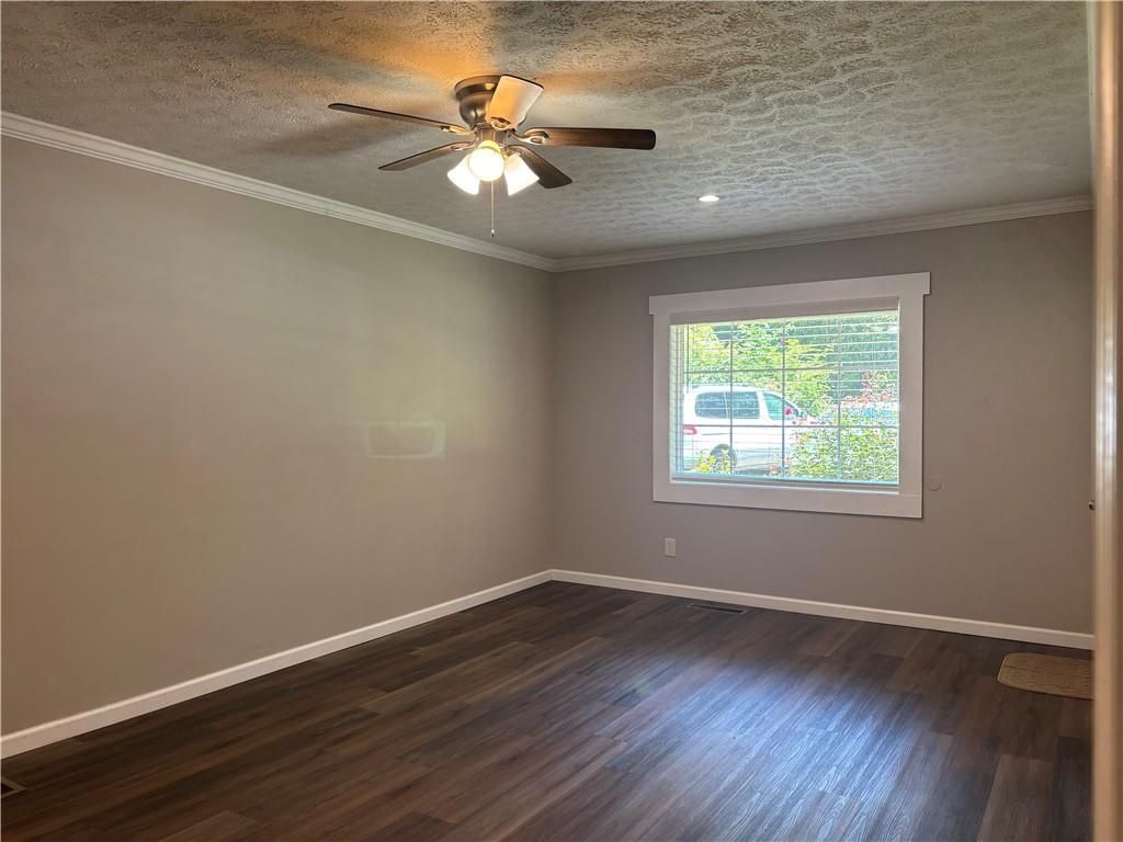 Building Photo - 152 Fields Landing Dr