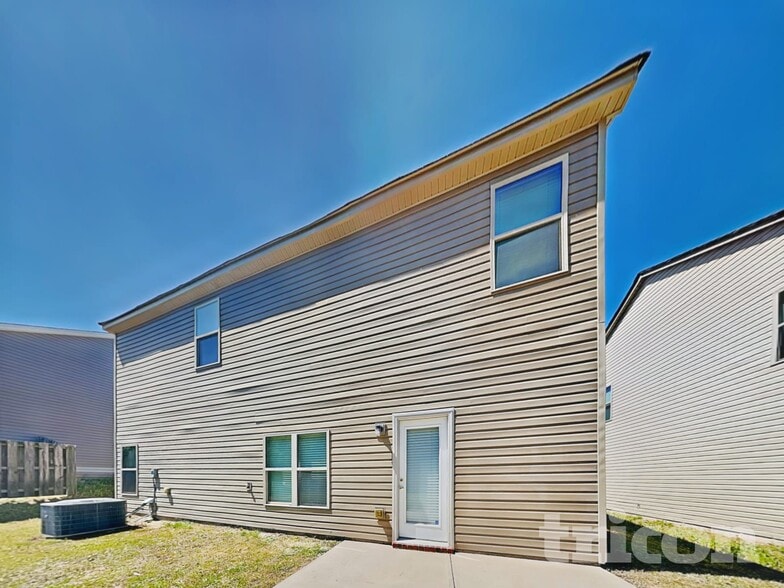 Building Photo - 196 Sims Ct